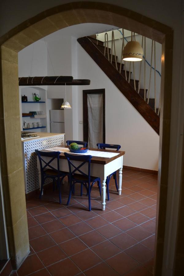 Upstairs - Lazy Terrace Villa Lecce Exterior photo